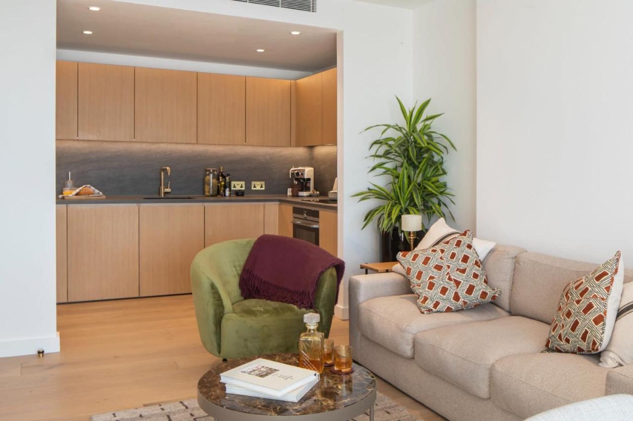 Modern Apartments At Enclave Located In Central Londres Extérieur photo